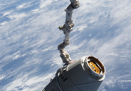 ISS034-E-062482