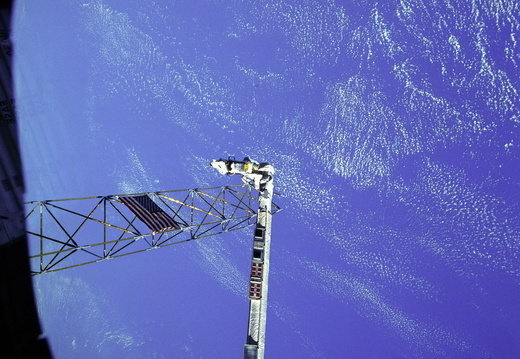 S85-62556