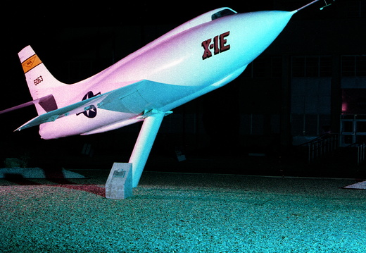 X-1E - display this album X-1E