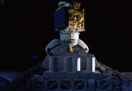 STS61C-39-033