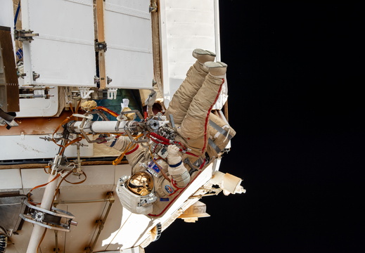 ISS070-E-014007