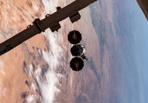 ISS070-E-044312