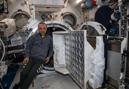 ISS070-E-036745