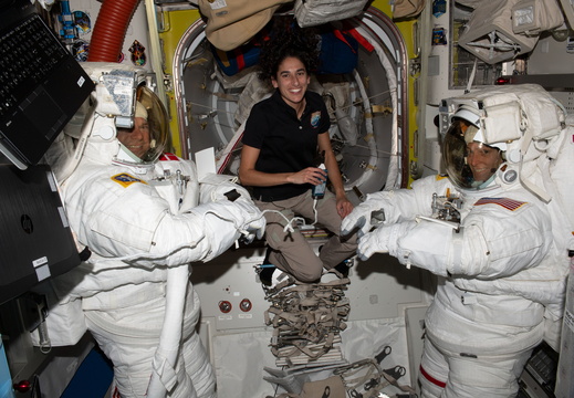 ISS070-E-002430