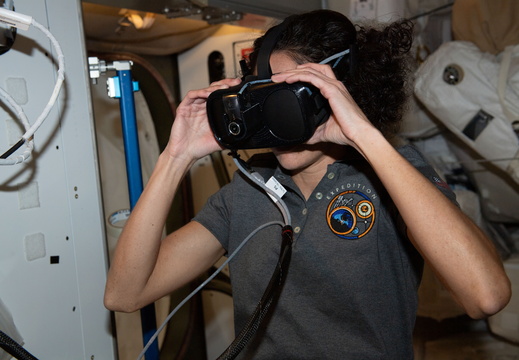 ISS070-E-000004