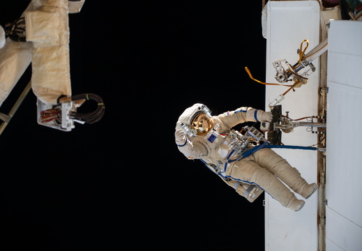 ISS070-E-009144