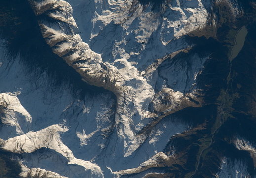ISS069-E-092489