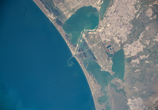 ISS070-E-007677