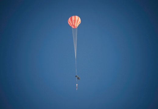 JSC2010-E-165934