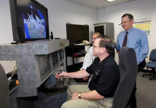 JSC2006-E-40211