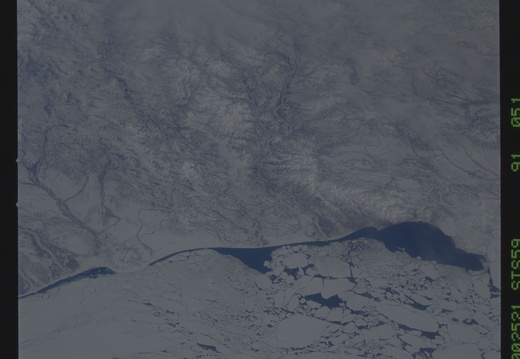 STS059-091-051
