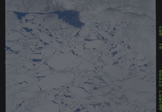 STS059-091-052