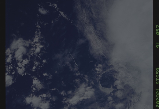 STS059-091-057