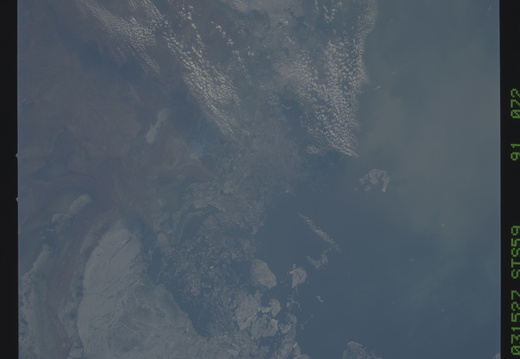 STS059-091-072