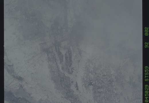 STS059-092-002