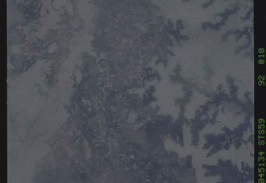 STS059-092-010