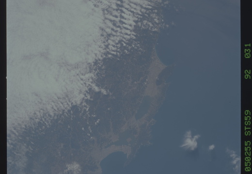 STS059-092-031