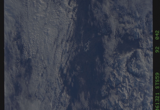 STS059-092-042