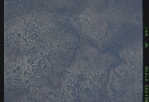 STS059-092-047