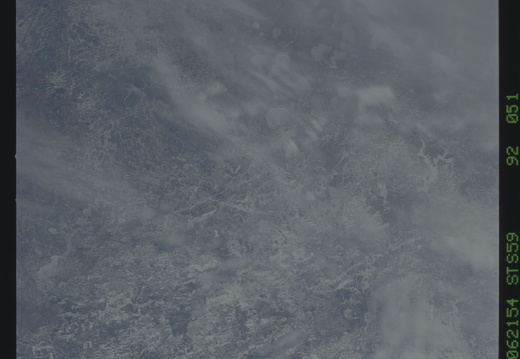 STS059-092-051