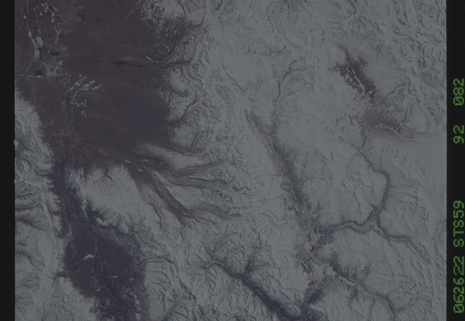 STS059-092-082