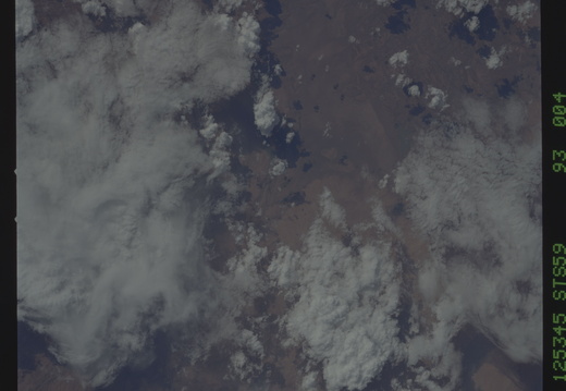STS059-093-004