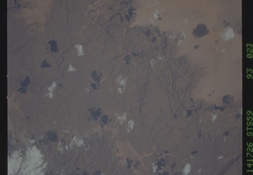 STS059-093-023
