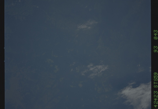 STS059-093-043