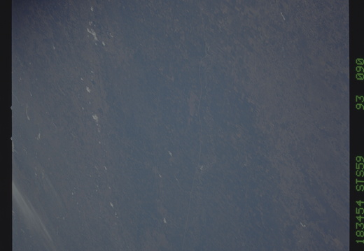STS059-093-090