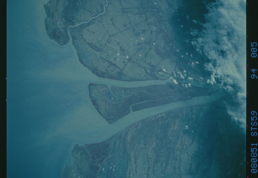 STS059-094-005