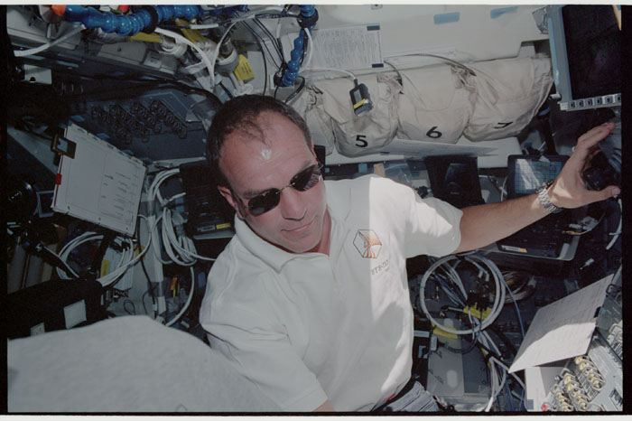 STS110-342-034.jpg