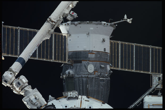 STS110-310-037.jpg