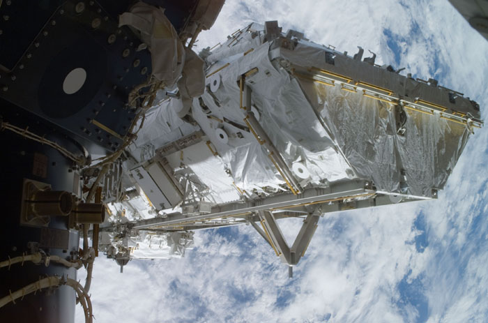 STS110-E-05164