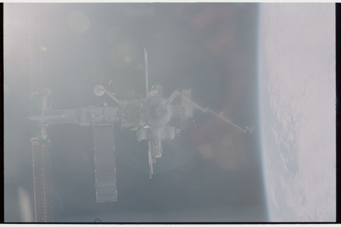 STS110-342-011.jpg
