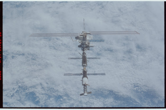 STS110-338-013.jpg