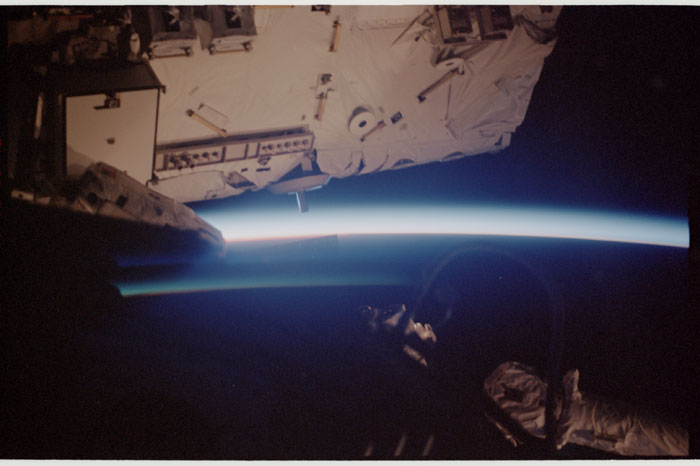STS110-372-029.jpg