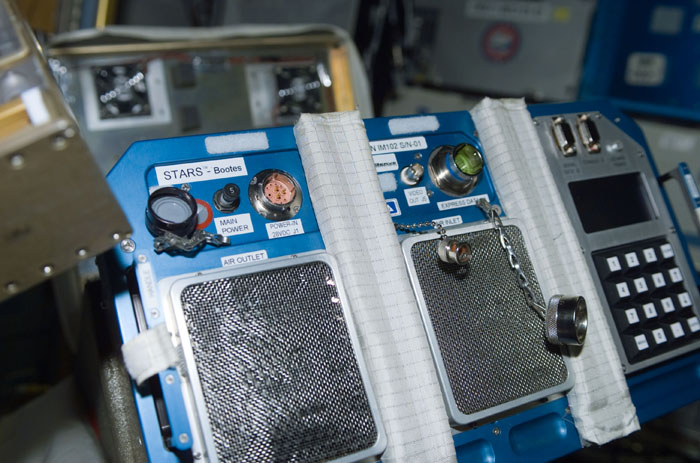 STS107-E-05659