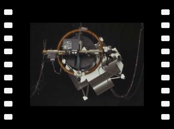 Apollo docking simulator - 1967 Nasa footages ( No sound )